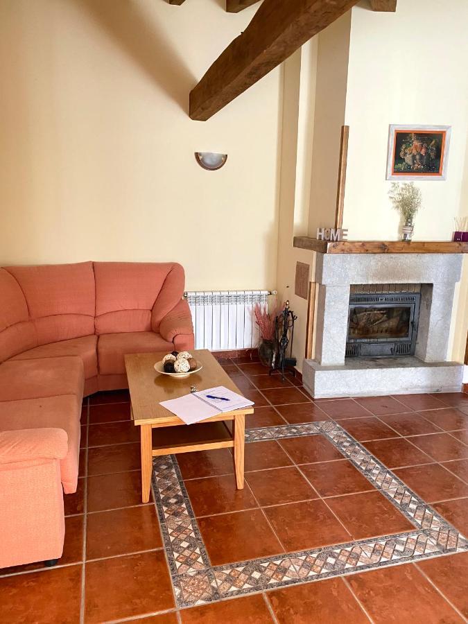 Apartamentos Rurales Los Nogales كوسغايا المظهر الخارجي الصورة