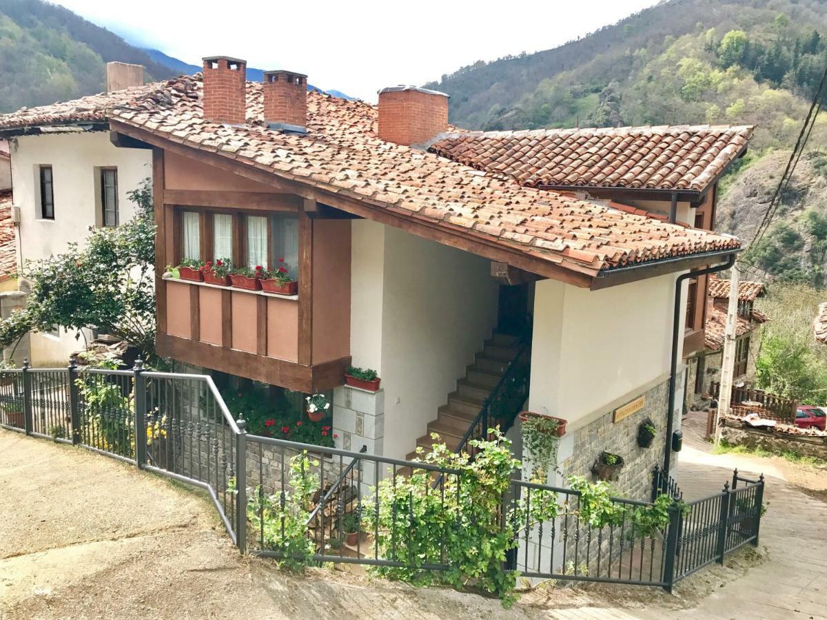 Apartamentos Rurales Los Nogales كوسغايا المظهر الخارجي الصورة